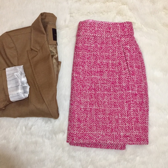 Banana Republic Dresses & Skirts - Banana Republic Pink & Orange Tweed Wool Skirt